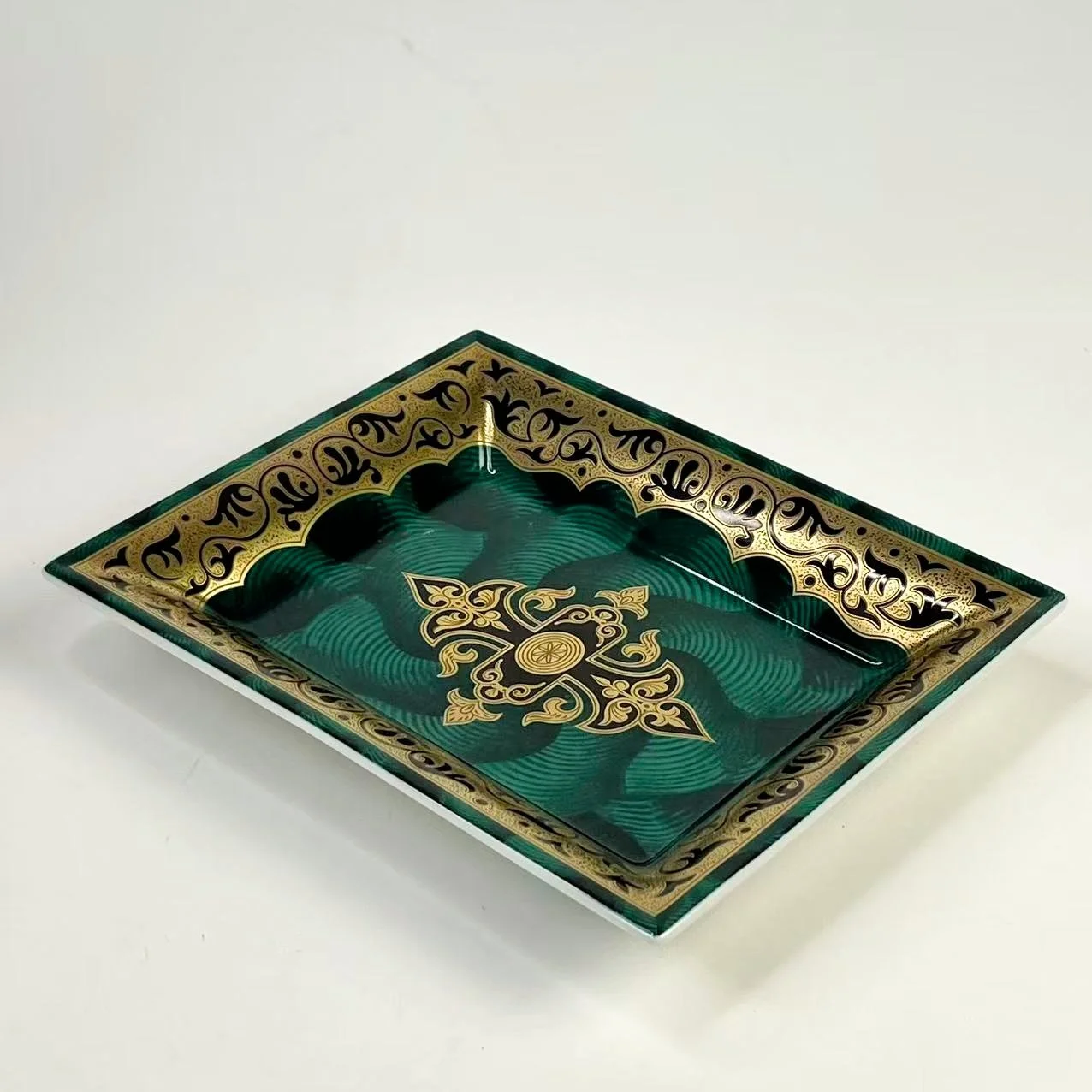 Patek Philippe Genève 2010 Emerald Byzantine Porcelain Tray